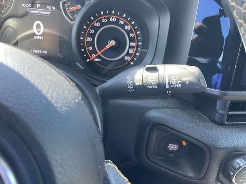 Used 2024 Jeep Wrangler Unlimited Sport AWD/4WD image 26