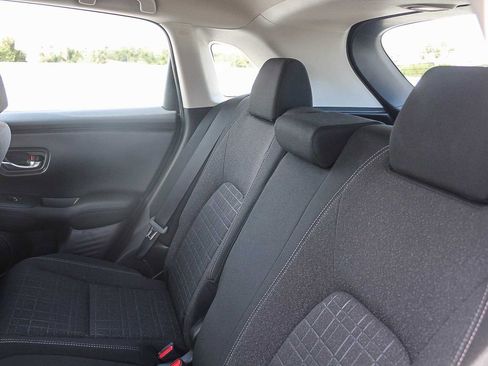 Certified 2024 Honda HR-V LX image 19