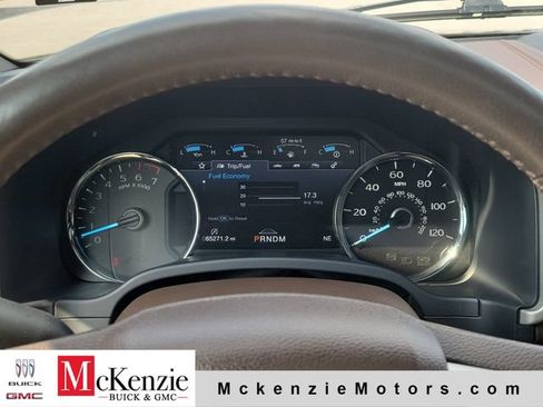 Used 2018 Ford F150 King Ranch w/ Equipment Group 601A Luxury AWD/4WD image 15