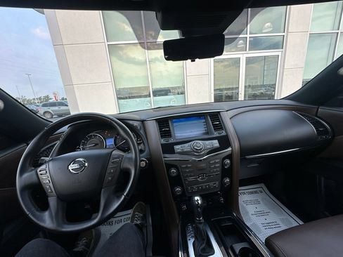 Used 2020 Nissan Armada Platinum w/ Platinum Reserve Package AWD/4WD image 58
