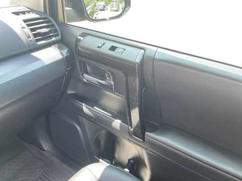 Used 2023 Toyota 4Runner TRD Off-Road Premium w/ Off Road Premium Plus Package AWD/4WD image 26