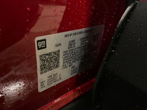 New 2026 Chevrolet Trax LT w/ Driver Confidence Package FWD image 28