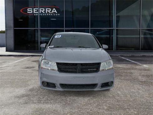 Used 2013 Dodge Avenger SXT image 8