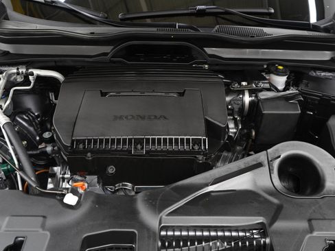 Used 2025 Honda Pilot EX-L image 32