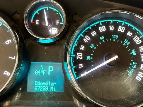 Used 2012 Chevrolet Captiva Sport LS FWD image 10