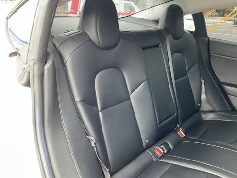 Used 2017 Tesla Model 3 Long Range RWD image 19
