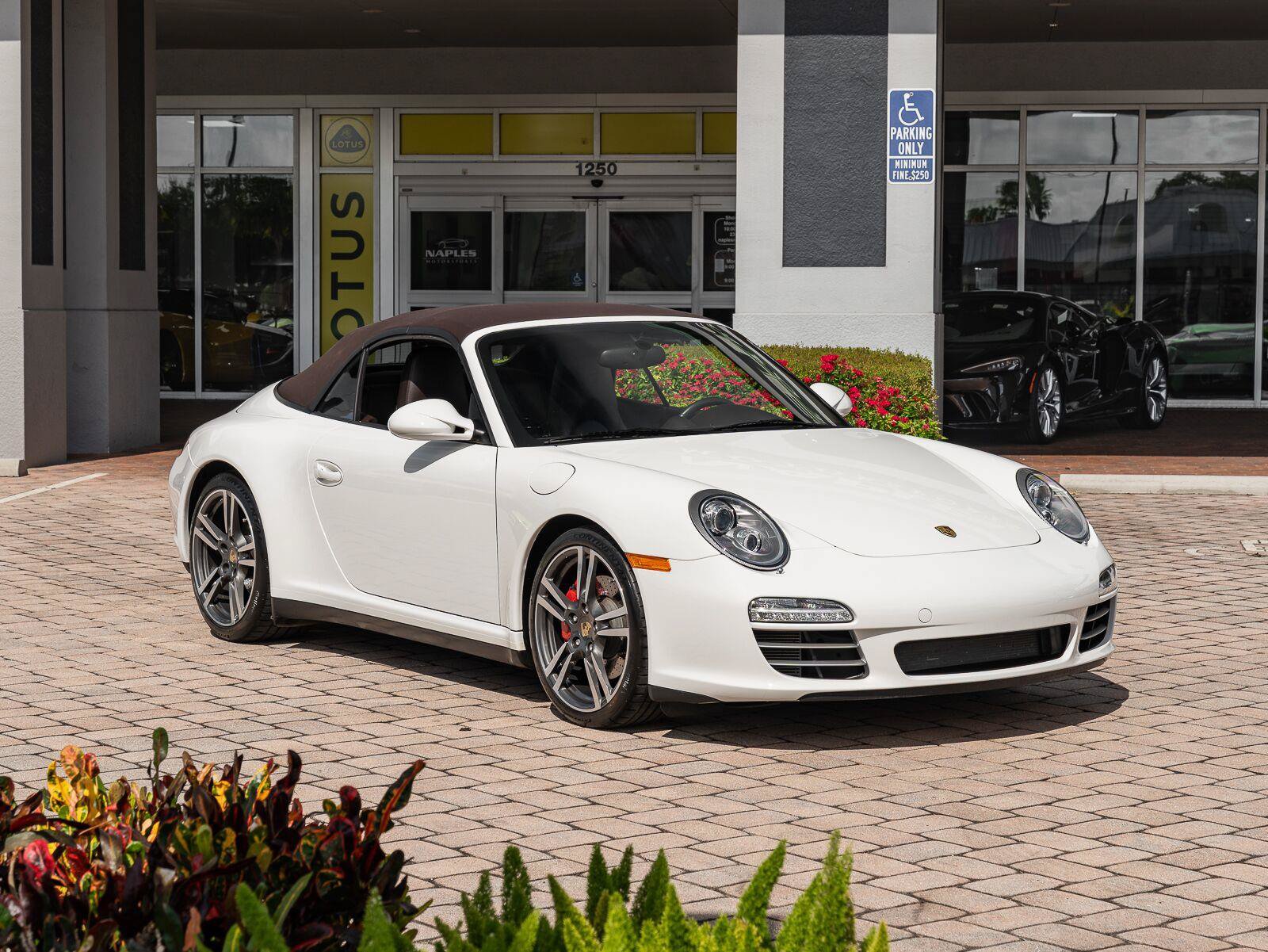 Used 2011 Porsche 911 Carrera 4S AWD/4WD image 42