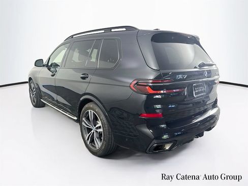 Used 2024 BMW X7 xDrive40i w/ M Sport Package AWD/4WD image 5
