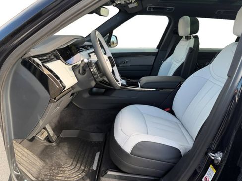 New 2026 Land Rover Range Rover Sport Dynamic SE image 10