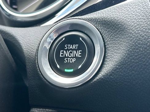 Used 2023 Buick Encore GX Preferred w/ Cold Weather Comfort Package AWD/4WD image 63