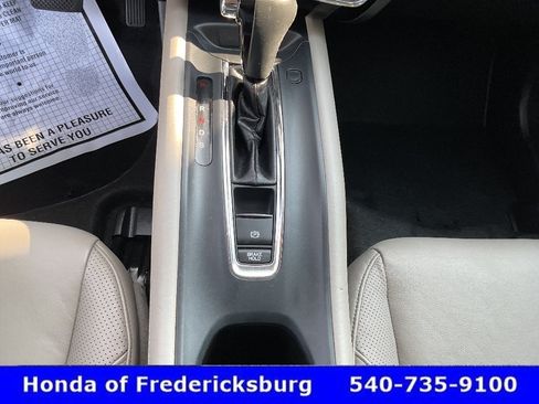 Used 2016 Honda HR-V EX-L image 34