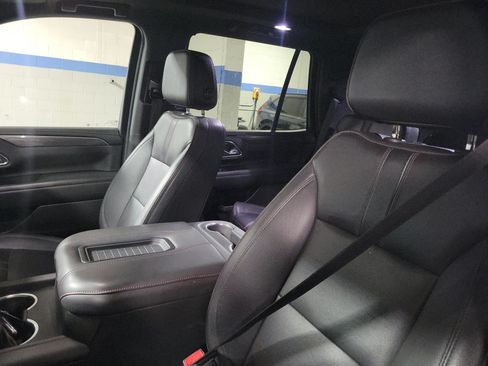 Used 2023 Chevrolet Tahoe RST w/ Luxury Package AWD/4WD image 18