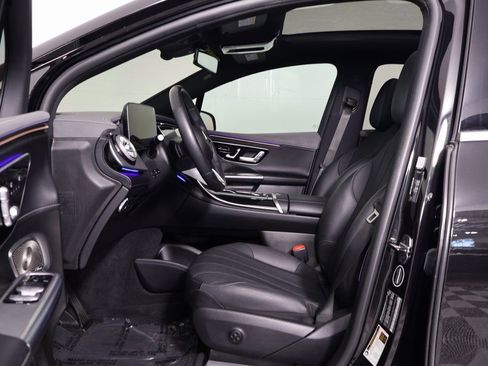 Used 2025 Mercedes-Benz EQE 350+ 4MATIC SUV w/ AMG Line Exterior Package image 10