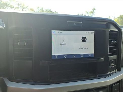 Used 2025 Ford F350 XLT w/ FX4 Off-Road Package image 18