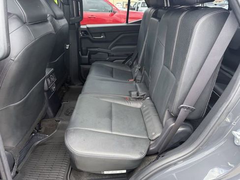 Used 2025 Toyota 4Runner Limited image 24