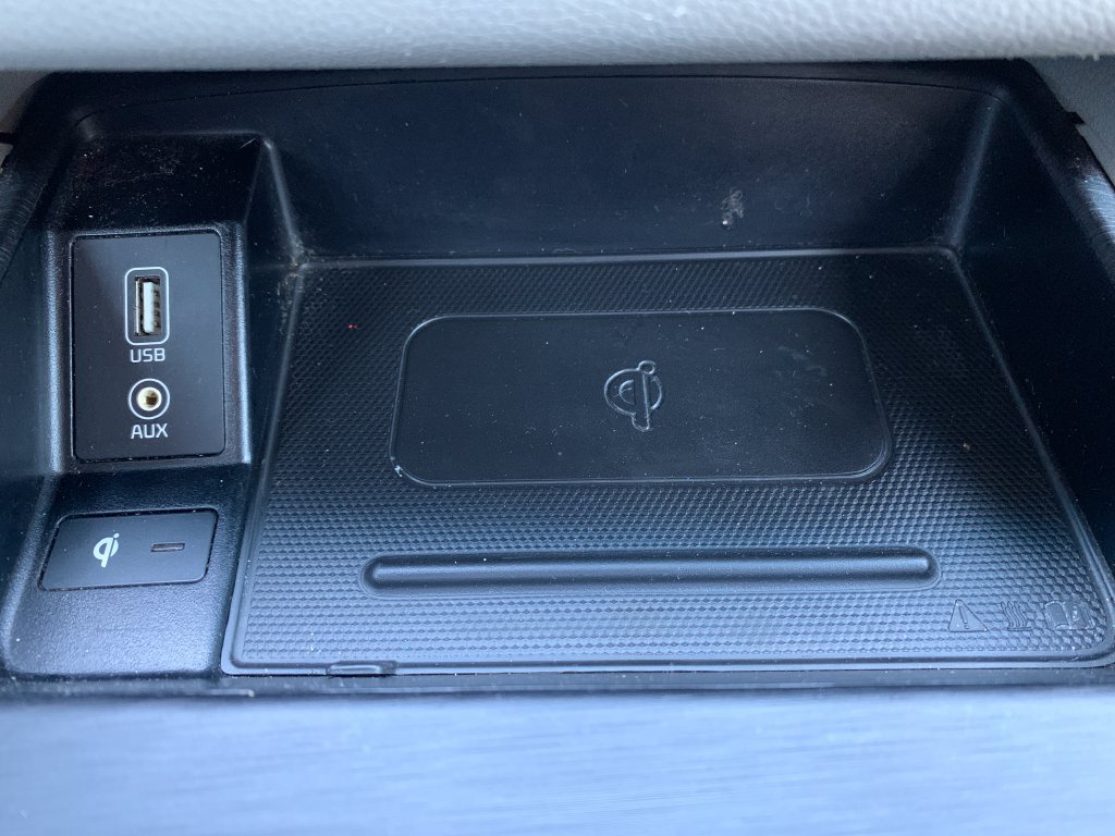Used 2020 Kia Sedona EX FWD image 20
