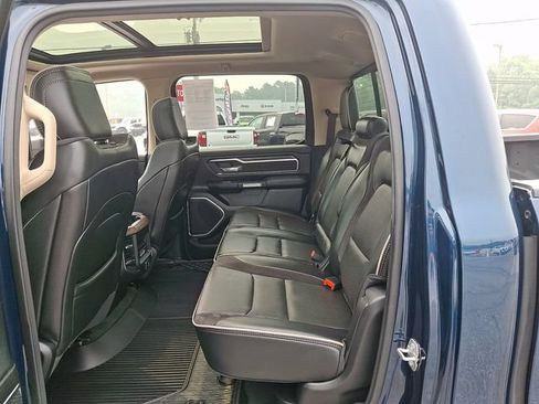 Used 2020 RAM 1500 Laramie AWD/4WD image 10