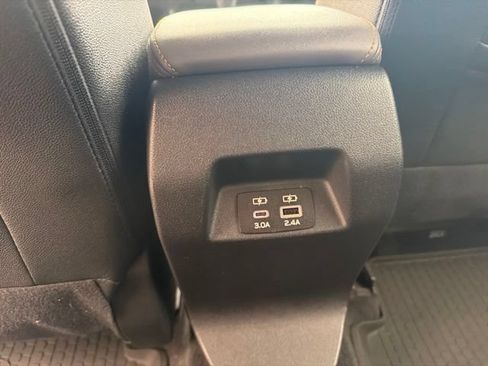 Used 2024 Subaru Crosstrek 2.5i Wilderness AWD/4WD image 25