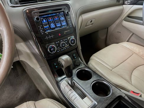 Used 2015 Buick Enclave Leather AWD/4WD image 25