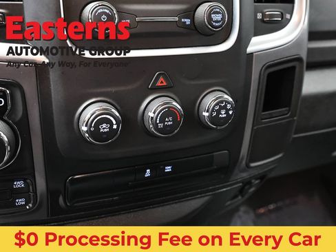 Used 2024 RAM 1500 Classic SLT AWD/4WD image 19