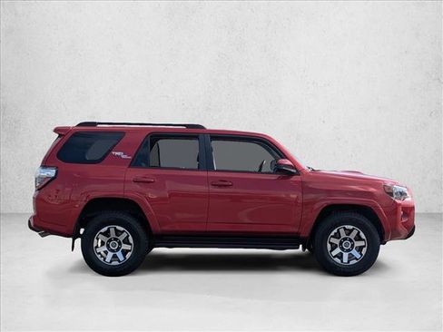 Used 2022 Toyota 4Runner TRD Off-Road image 4