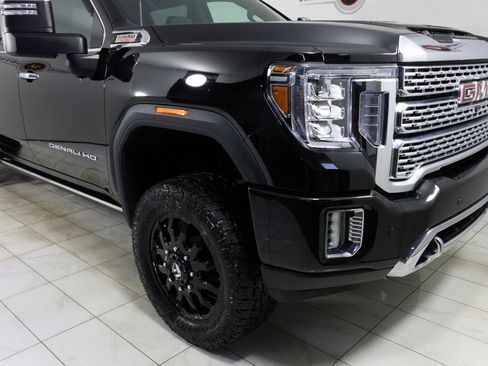 Used 2022 GMC Sierra 3500 Denali image 37
