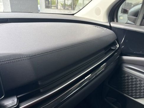 Used 2025 Kia Carnival SX Prestige FWD image 20