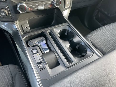 Used 2022 Ford F150 XLT w/ Equipment Group 302A High image 14