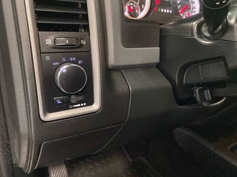 Used 2017 RAM 2500 Tradesman w/ Chrome Appearance Group image 17