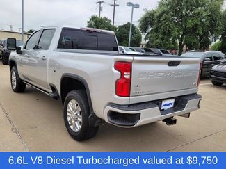 Used 2022 Chevrolet Silverado 3500 High Country w/ Technology Package AWD/4WD video 3