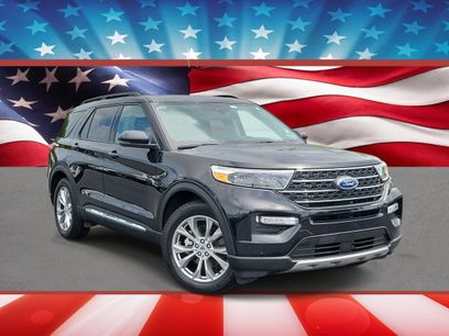 Certified 2023 Ford Explorer XLT w/ Equipment Group 202A