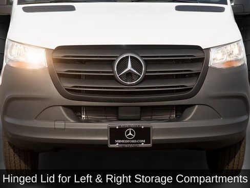 Used 2025 Mercedes-Benz Sprinter 2500 image 14
