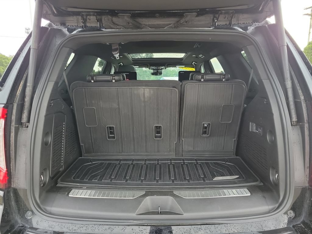 Certified 2024 GMC Yukon Denali w/ Advanced Technology Package AWD/4WD image 6