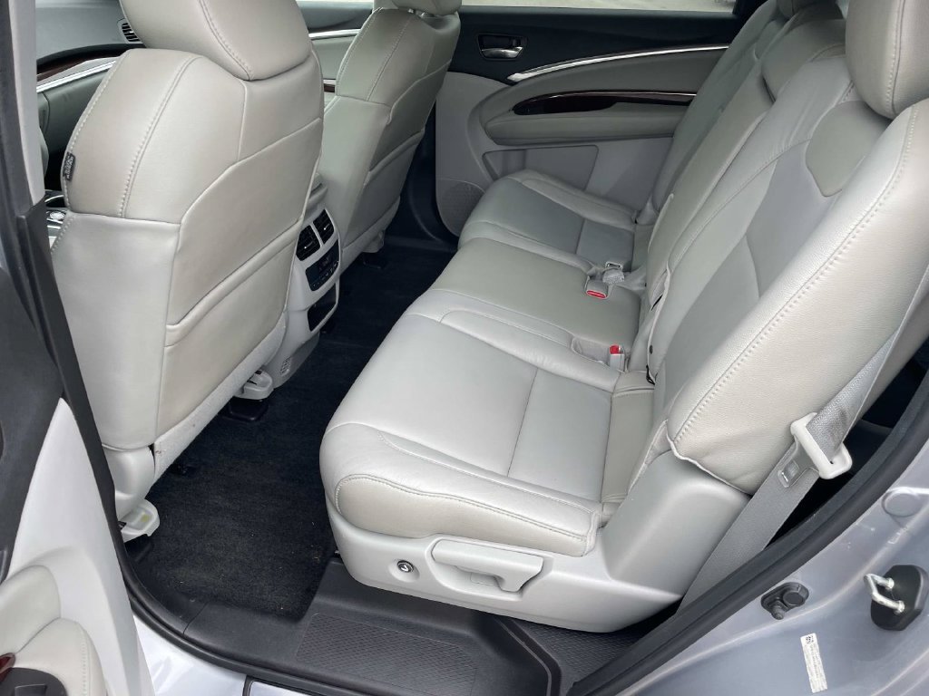 Used 2016 Acura MDX FWD image 10