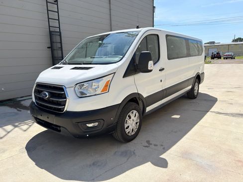 Used 2021 Ford Transit 350 XLT image 3