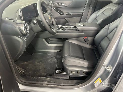 New 2026 Chevrolet Equinox LT w/ Convenience Package II image 15