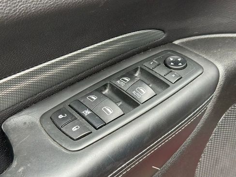 Used 2020 Dodge Durango R/T w/ Blacktop Package image 19