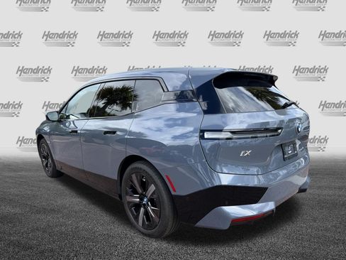 Used 2024 BMW iX xDrive50 w/ Premium Package AWD/4WD image 8