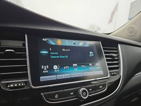 Used 2020 Buick Encore Preferred image 29