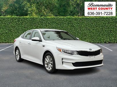 Used 2018 Kia Optima LX w/ 17" Alloy Wheels Package