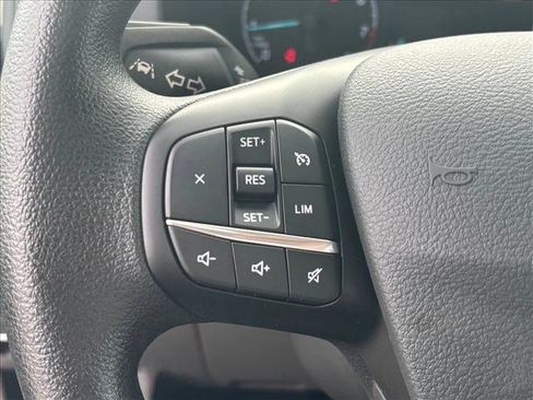 Used 2024 Ford Transit 350 XLT image 12