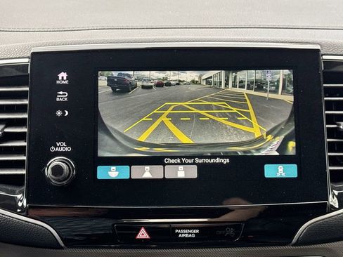 Used 2022 Honda Pilot TrailSport image 25