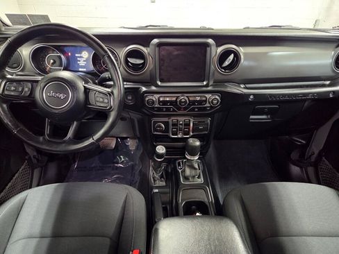 Used 2022 Jeep Wrangler Unlimited Sport AWD/4WD image 15