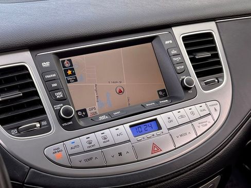 Used 2014 Hyundai Genesis 3.8 w/ Premium Package 02 RWD image 22