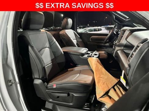 New 2024 RAM 3500 Tradesman image 19