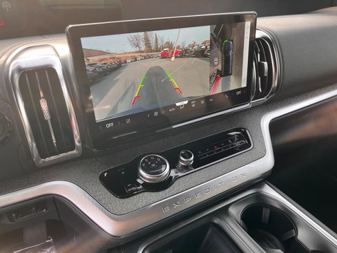 New 2025 Ford Expedition Tremor image 27