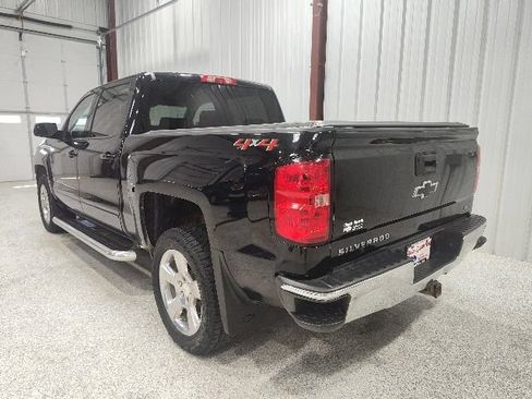 Used 2018 Chevrolet Silverado 1500 LT w/ All Star Edition AWD/4WD image 8