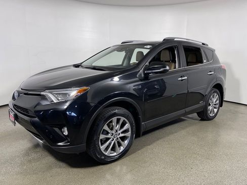 Used 2017 Toyota RAV4 Limited w/ Advanced Technology Package image 7