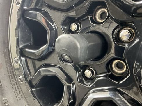 Used 2023 Ford Bronco Wildtrak AWD/4WD image 9