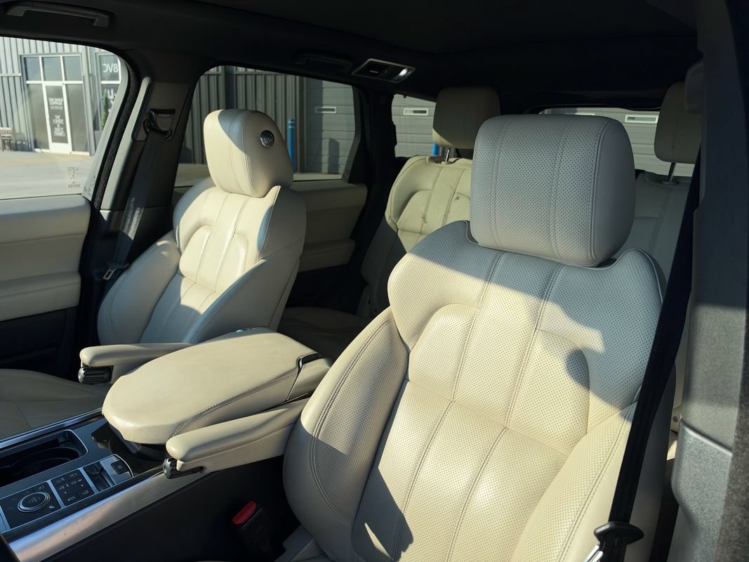 Used 2017 Land Rover Range Rover Sport AWD/4WD image 9